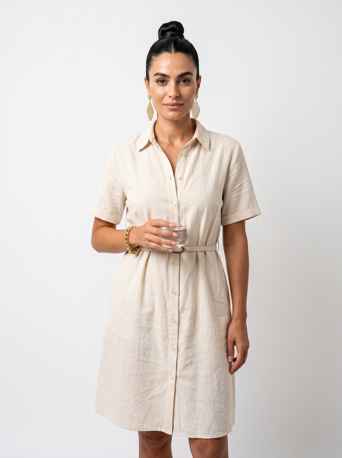Valmont Gallery™ Vestido camisero de lino crema