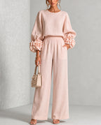 Ofelia | Combinado con puños florales y pantalones de pierna ancha.