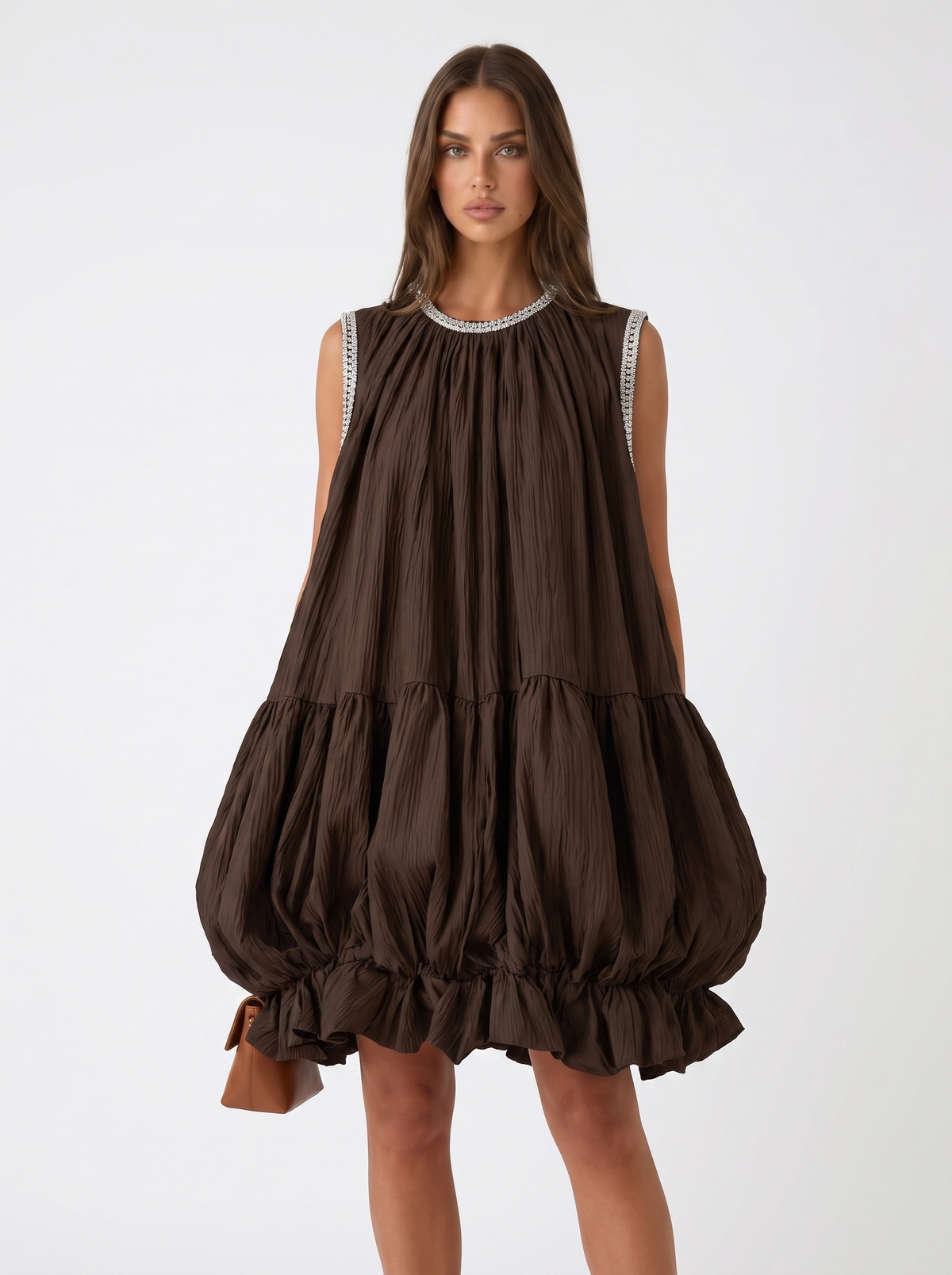 Mini vestido marrón sin mangas de Valmont Gallery