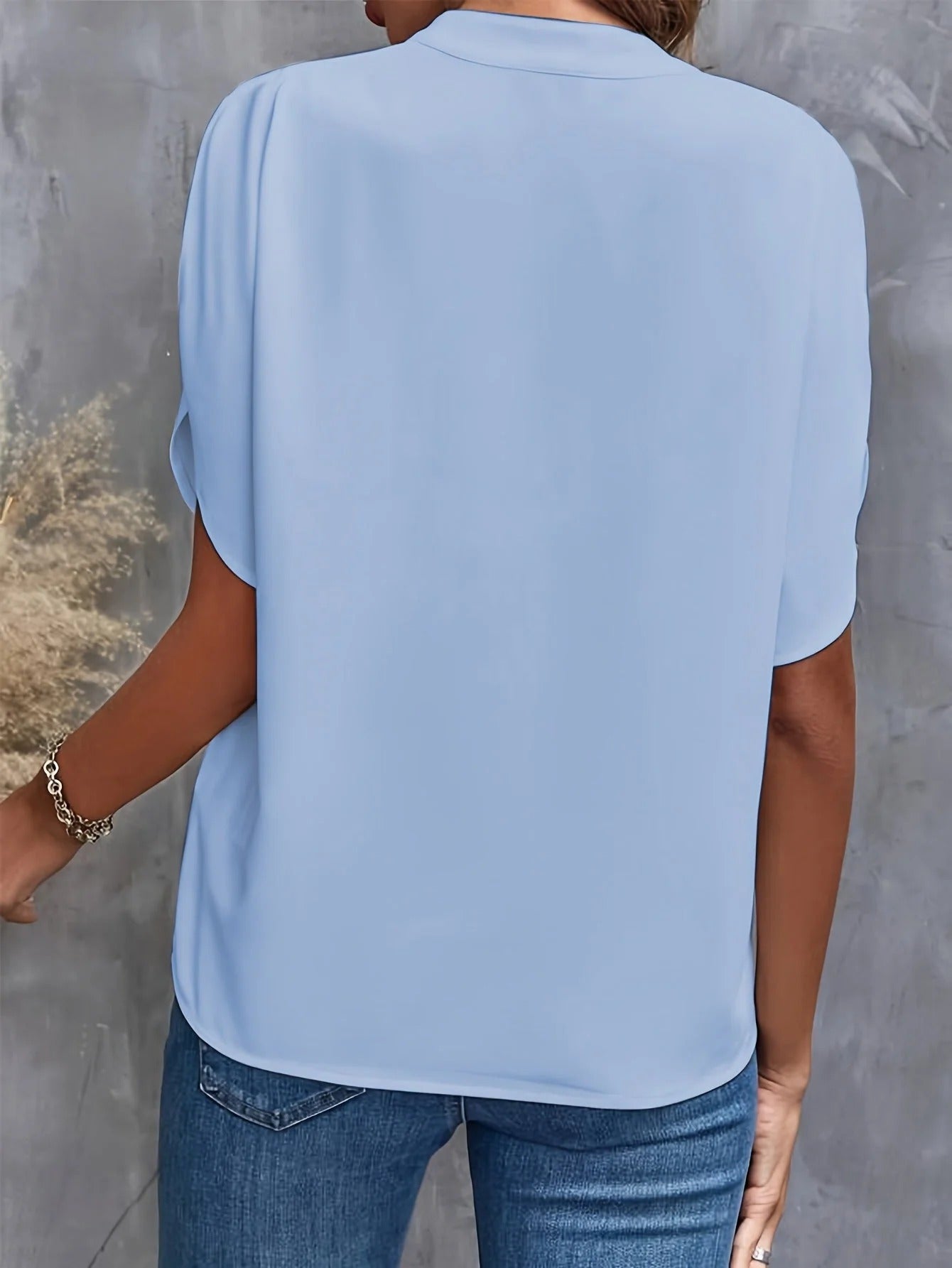 VIVIANA | BLUSA DE ELEGANCIA VERSÁTIL