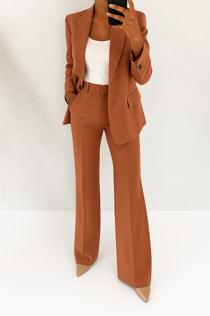Patricia | Traje elegante a medida